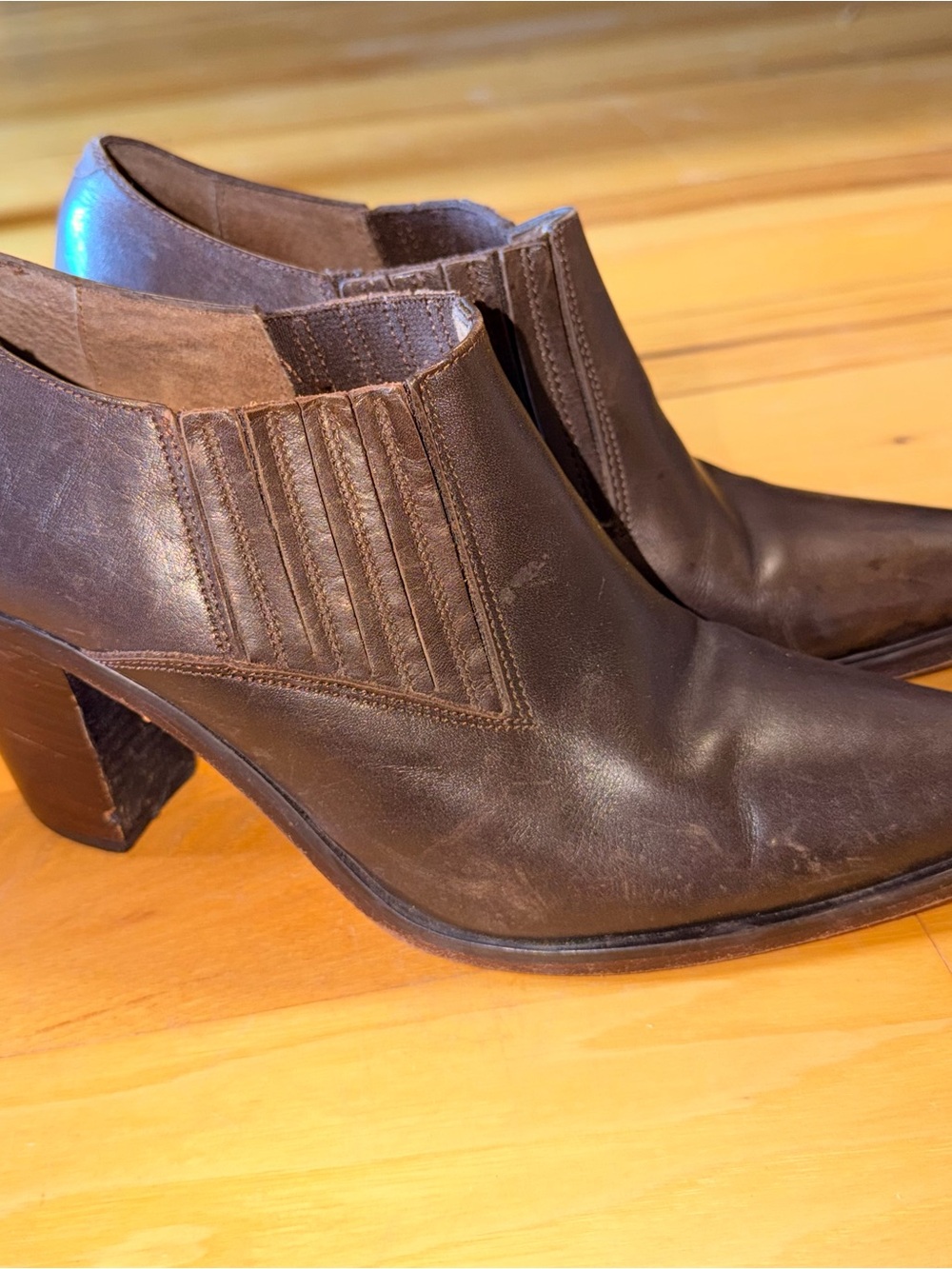 Guess Women's Dark Brown Pointed Leather Ankle Booties - Picture 3 of 5